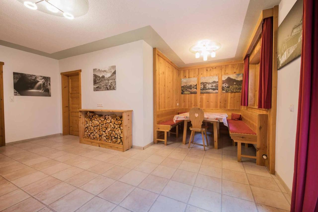 Stubaier Gletscher Xl Apartments Residenz Haus Alpenkoenig Ferienwohnungen Im Alpinen Charme Stubai Super Card Inklusive Neustift im Stubaital Exterior foto