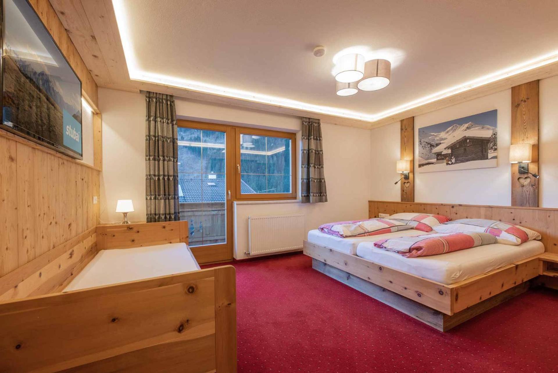 Stubaier Gletscher Xl Apartments Residenz Haus Alpenkoenig Ferienwohnungen Im Alpinen Charme Stubai Super Card Inklusive Neustift im Stubaital Exterior foto